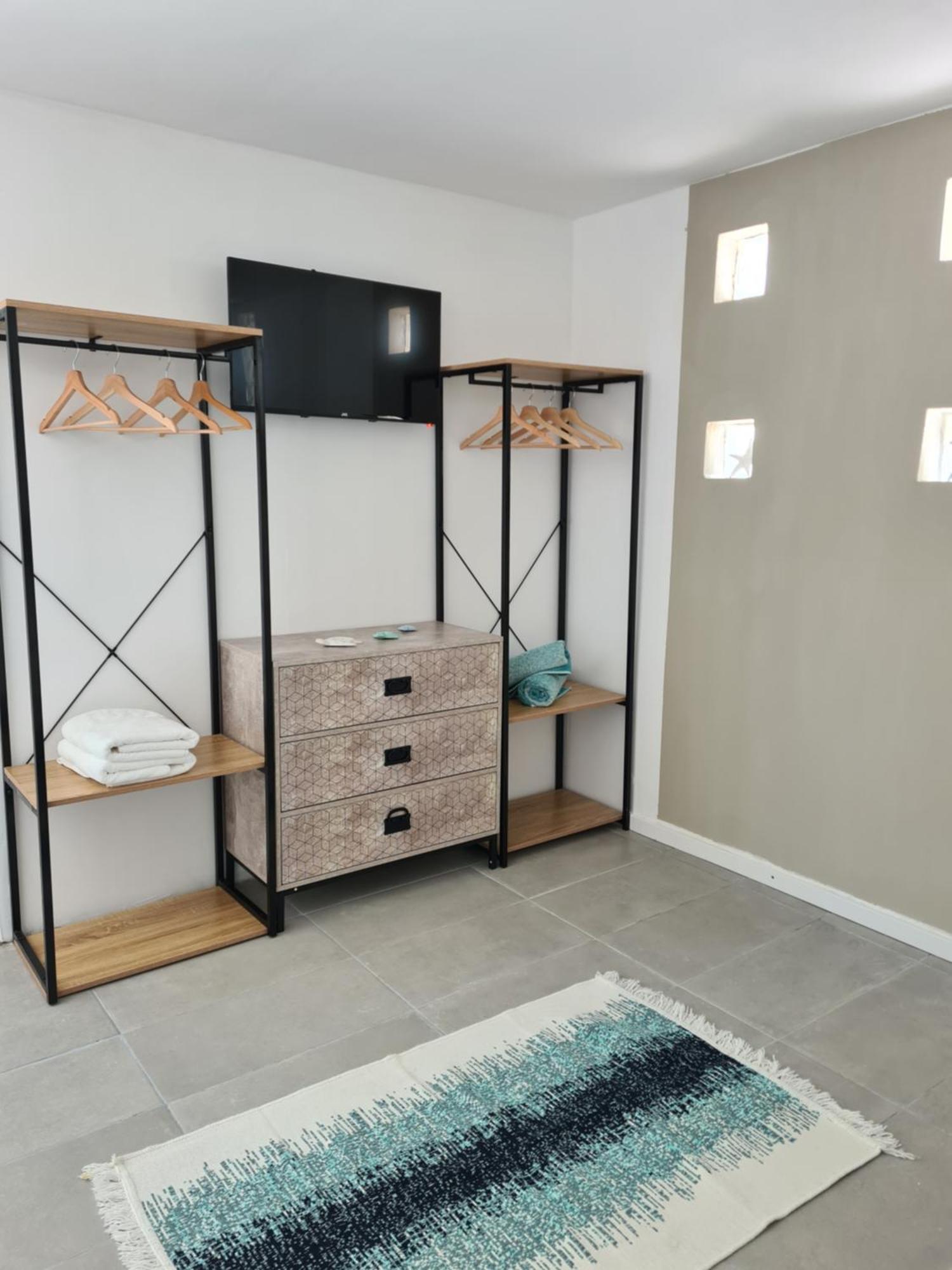 Greco Paradise Suites - Adult Only Nea Skioni Exteriör bild